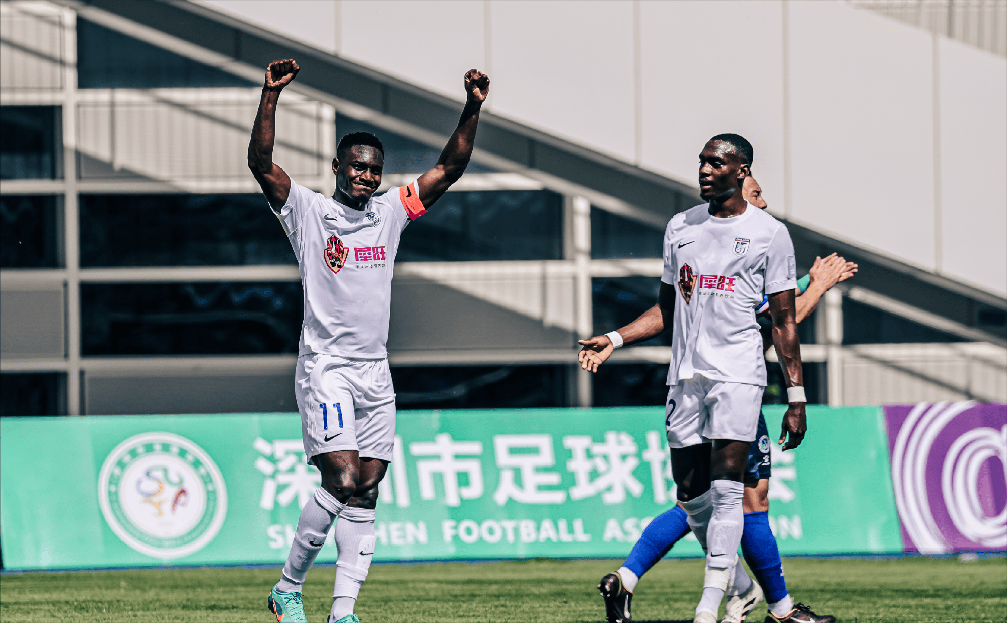 深圳球队迎来大连队挑战，千里迢迢壮志凌云(nba深圳队)